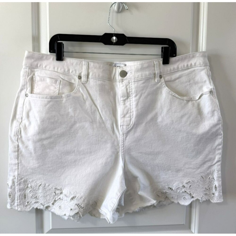 Lane Bryant Womens 18 White Denim Shorts NWOT Boyfriend Mid-Rise Stretch crochet